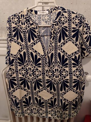 Blusa Yikey Talla M Estampado Floral