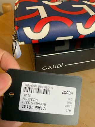 Portafoglio donna Gaudi zip nuovo