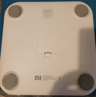 Báscula digital blanca