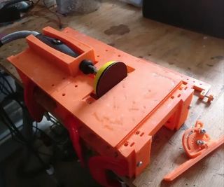 Banco de trabajo Dremel - Piezas 3D Naranja