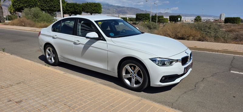 BMW Serie 3 2016 - foto 1