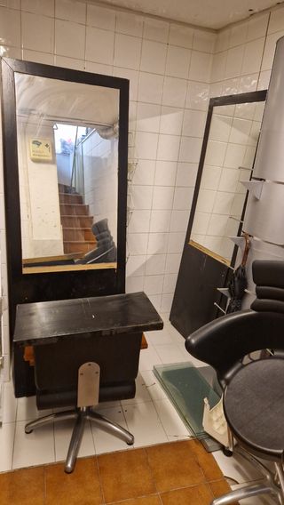 Tocador y silla de peluquería