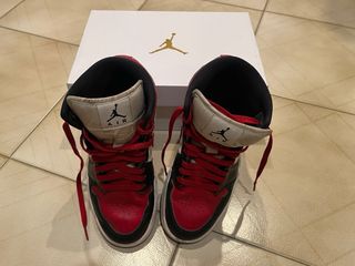 Air Jordan 1 Mid Unisex Taglia 38