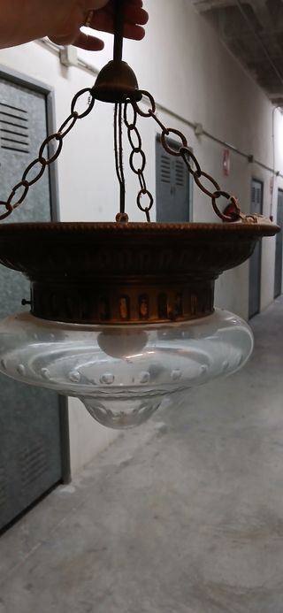 Lámpara antigua metal y cristal