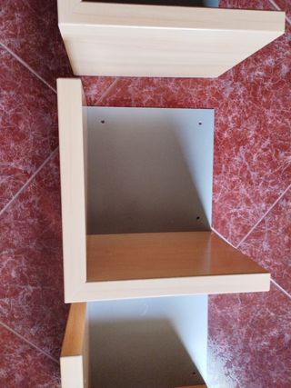 3 Estanterías Beige y Gris