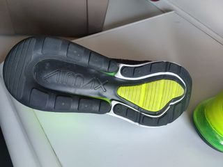 Deportivas Nike Air Max 270 Negras y Verdes
