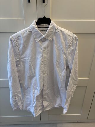 Camisa Amazon Essentials Blanca Manga Larga