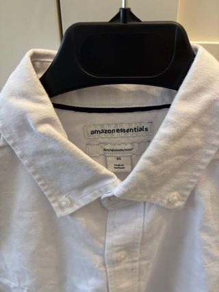 Camisa Amazon Essentials Blanca Manga Larga