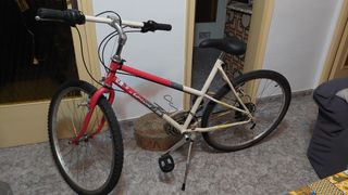 Bicicleta BH Gentiane Roja y Blanca