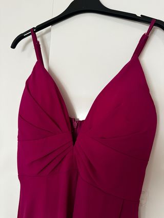 Vestido de fiesta fucsia largo