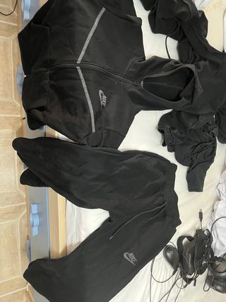 Chándal Nike Tech Negro