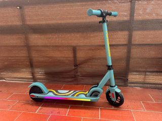Patinete eléctrico infantil