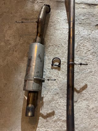 Escape y Silencioso Fiesta MK8