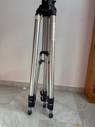 Trípode Manfrotto Profesional