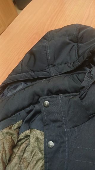 Cazadora azul y verde hombre 