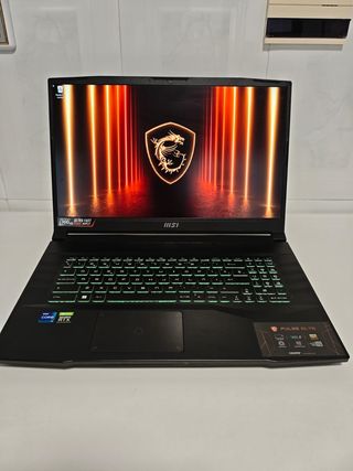 Portátil MSI pulse GL76, 17 pulgadas como nuevo