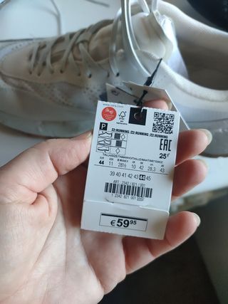 Deportivas Zara grises y blancas