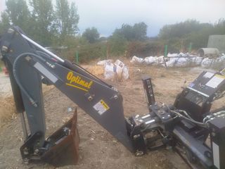 Retro Excavadora Optimal