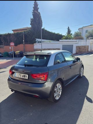 Audi A1 2012