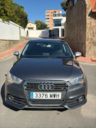 Audi A1 2012