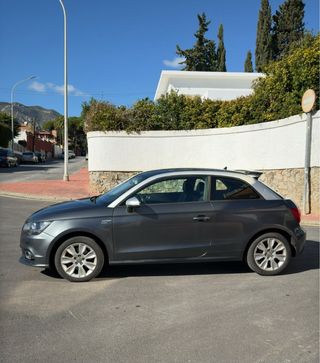 Audi A1 2012