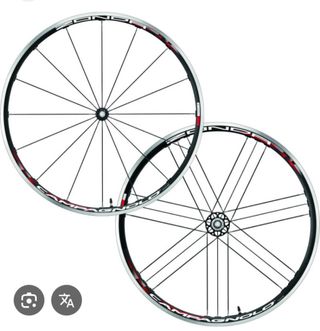 Merida Race Lite con llantas Campagnolo