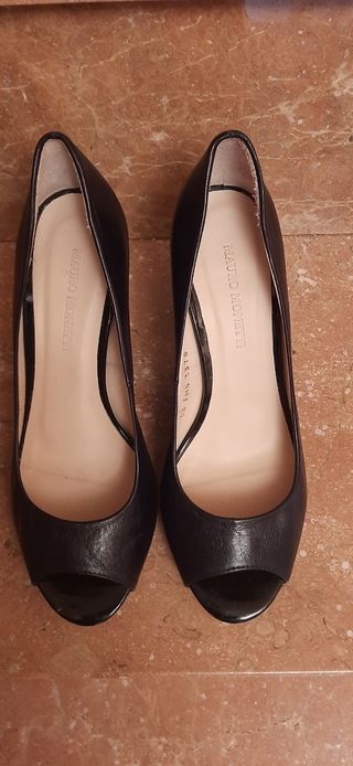 Zapatos de salón Mauro Monti piel negros talla 38.