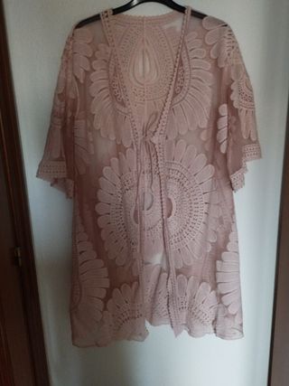 Pareo de playa encaje rosa