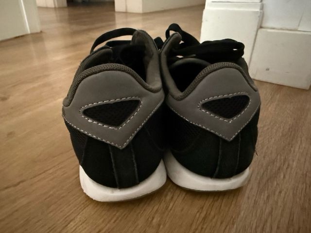 Sneakers Munich Taglia 42 Nero Verde Oliva