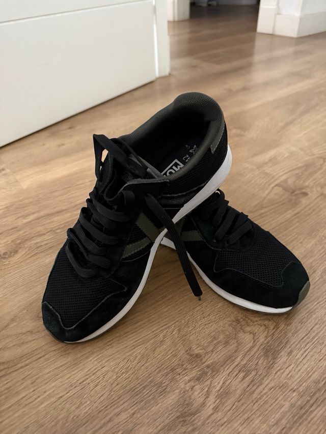 Sneakers Munich Taglia 42 Nero Verde Oliva