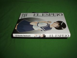 El espejo (Kagami ga Kita): Antología de histor...