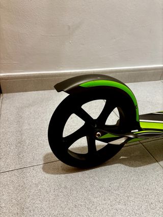 Patinete Hudora BigWheel – ¡Como nuevo!