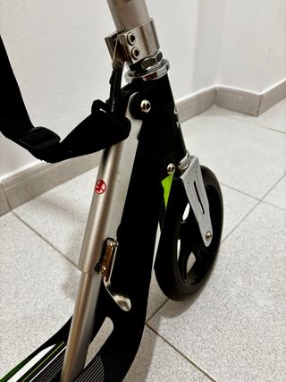 Patinete Hudora BigWheel – ¡Como nuevo!