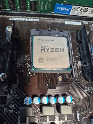 Placa Base MSI A320M + RAM Ryzen