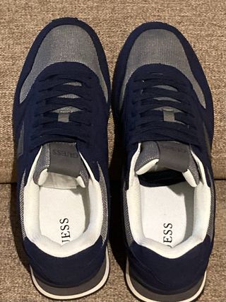 Zapatillas zapatos calzado tenis GUESS (NUEVOS)