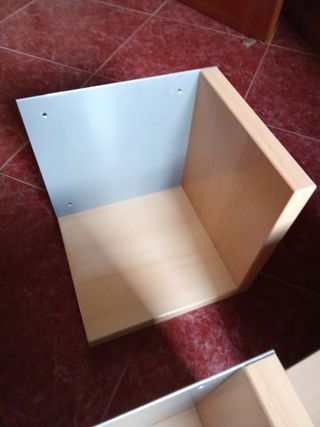 Lote 3 estanterías de madera