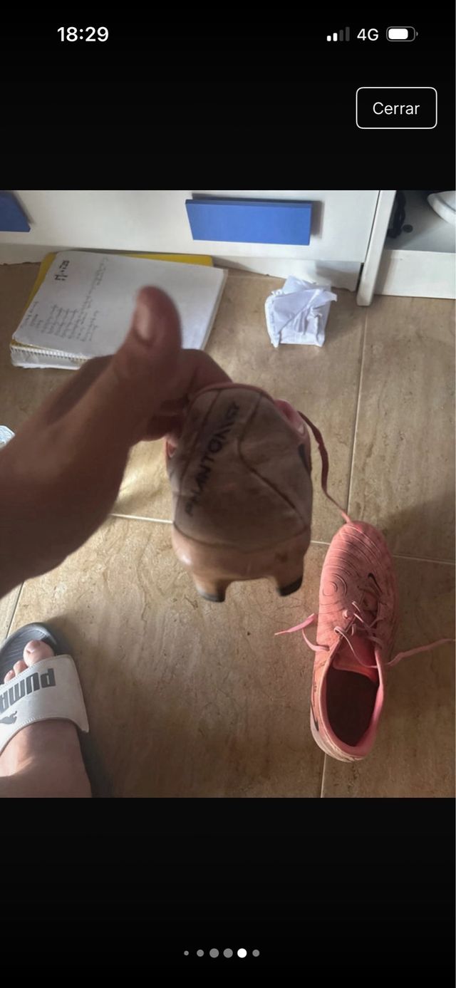 Botas de fútbol Nike Phantom, Talla 44
