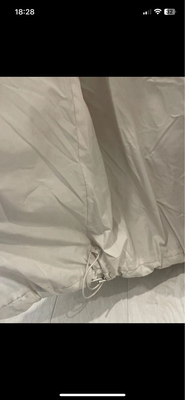 Abrigo Zara plumífero beige talla S