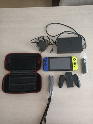 Nintendo Switch Azul y Amarillo