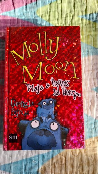 Molly Moon viaja a través del tiempo