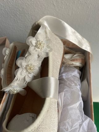 Zapatos comunión/boda beige y blanco