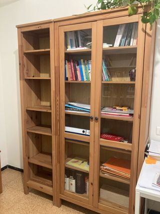 Mueble de salón madera y cristal