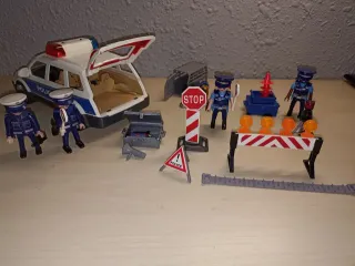 Playmobil Coche Policía + Kit Perro