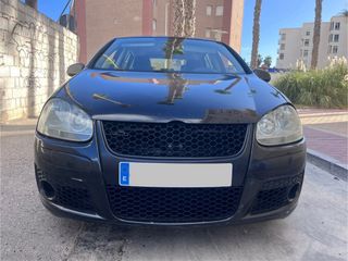 Frontal Volkswagen Golf 5