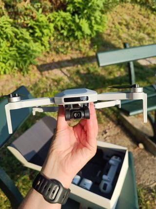 Dron Potensic ATOM SE + Puerto Carga