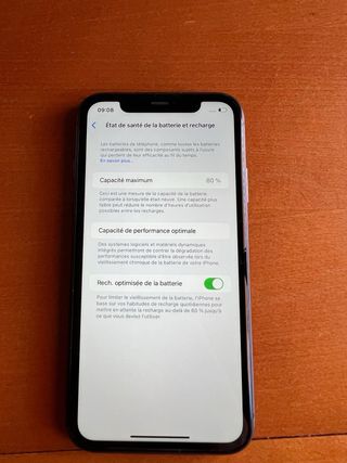 iPhone 11 Apple