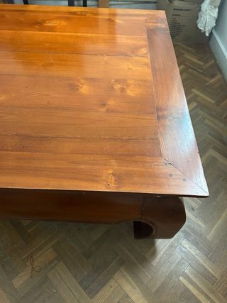 Mesa Balinesa de Madera