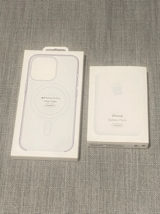 Funda iPhone 15 Pro Transparente MagSafe