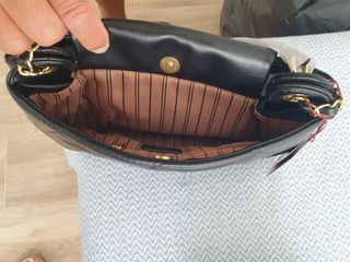 Bolso negro SK nuevo a estrenar