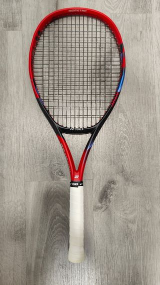 Raqueta Yonex VCore 100